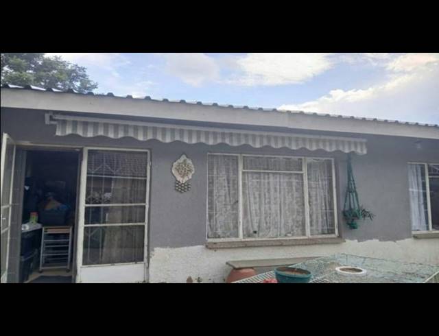 3 BEDROOM HOUSE FOR SALE IN SASOLBURG EXT 23